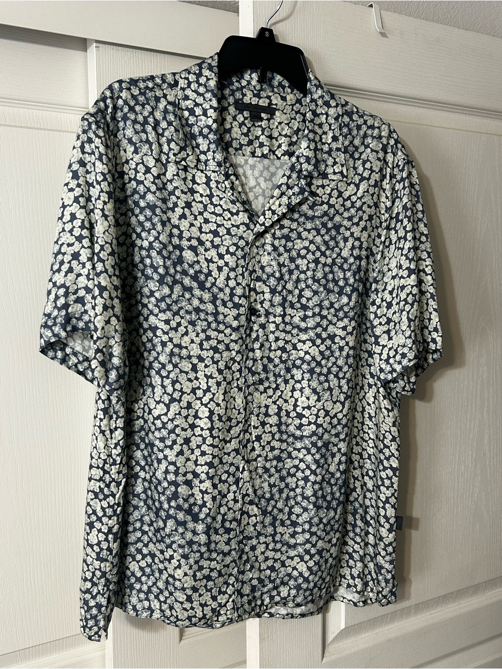 John Varvatos Dan Floral Camp Shirt XL Blue Modal Short Sleeve Button Up